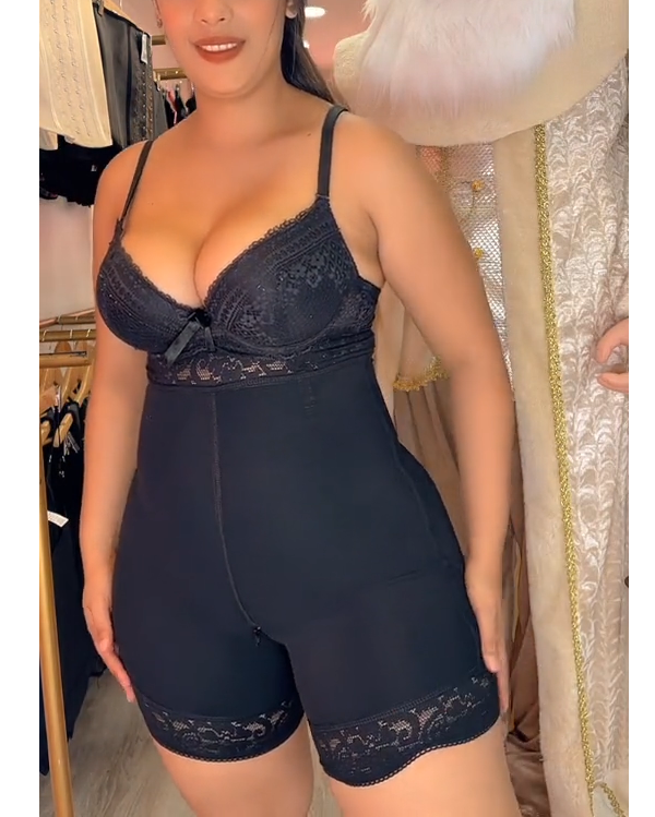 Women Butt Lifter (With Zipper) Seamless Slimming Shorts